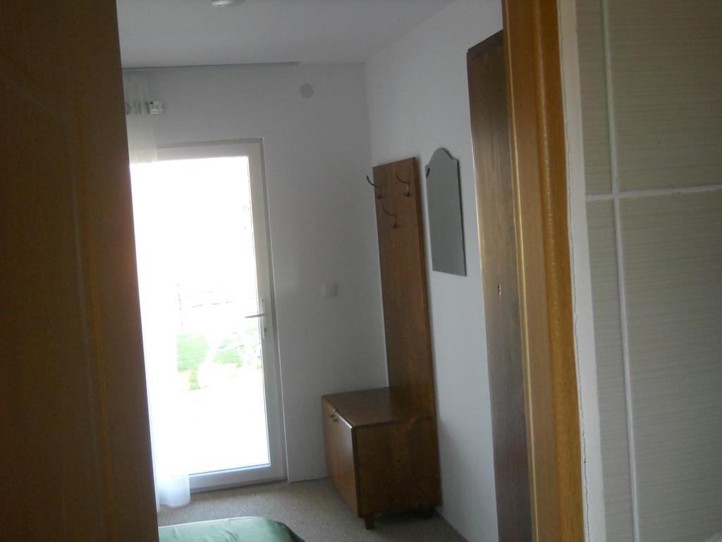 Pensiunea Poezii Alese Valea Drăganului Kamer foto