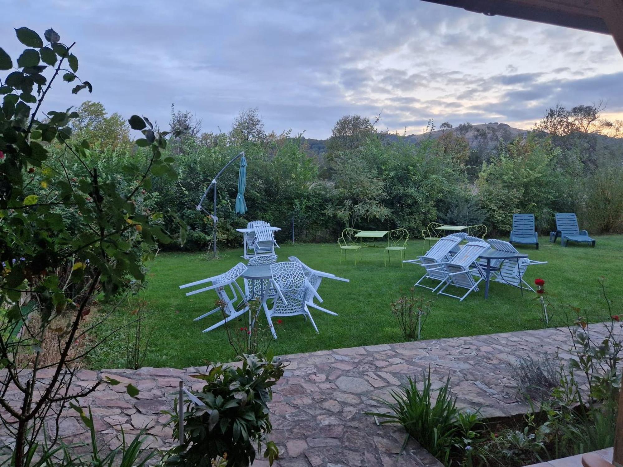 Pensiunea Poezii Alese Valea Drăganului Buitenkant foto